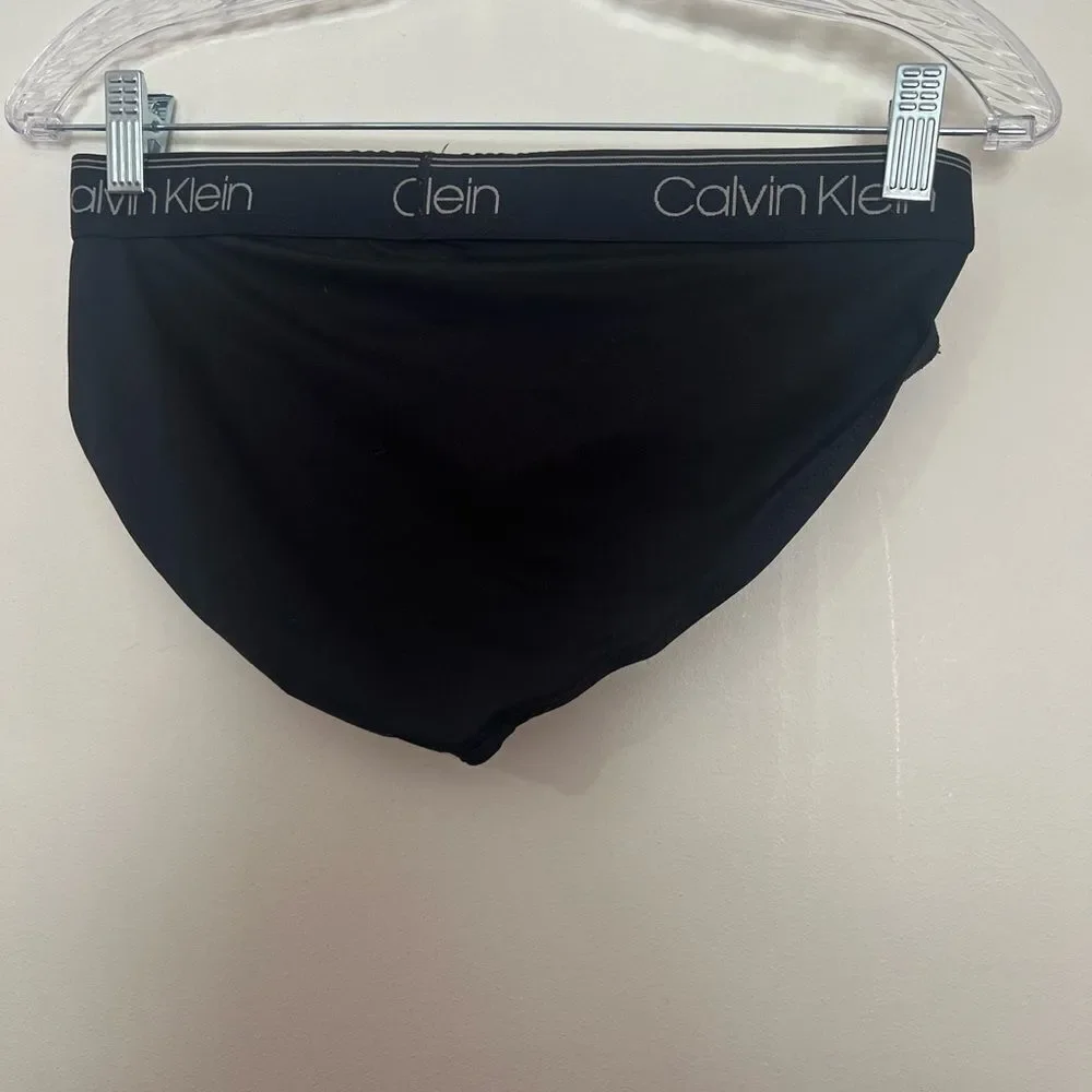 Calvin Klein Men's Black Briefs